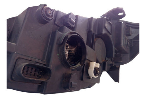 Farol Direito Idea Attractive 2011 2012 2014 2016 Direito/passageiro