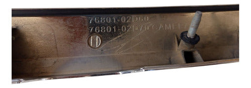 Acabamento Friso Cromado Traseiro Toyota Corolla 2015 A 2019