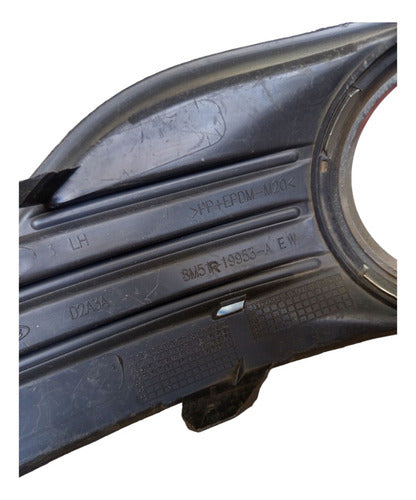 Moldura Farol De Milha Lado Esquerdo Ford Focus 2009 A 2013