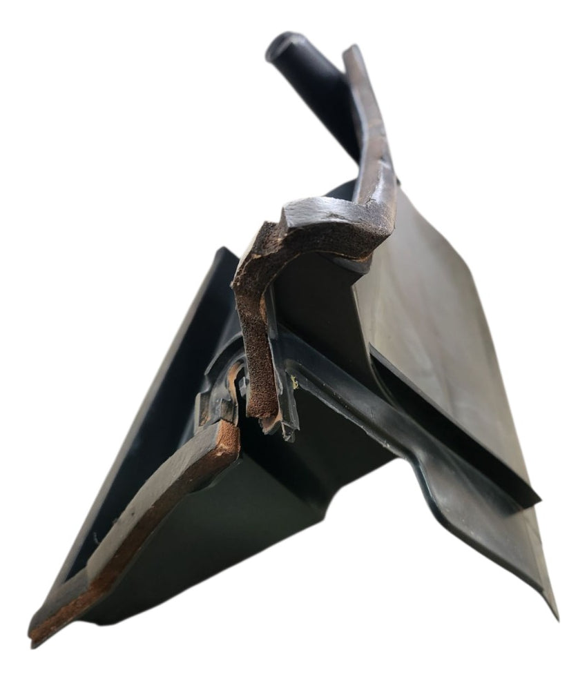 Cobertura Churrasqueira Grade Moldura Entrada Vw 2014 A 2018 Preto