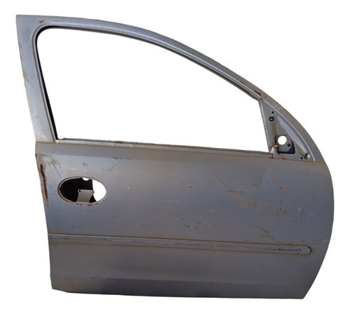 Porta Dianteira Direita Corsa - Dianteira - Direito
