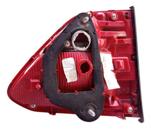 Lanterna Traseira Tampa Direito Vw Fox 2015 A 2020 Direito/passageiro