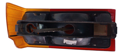 Lanterna Traseira Esquerda Voyage 85/90