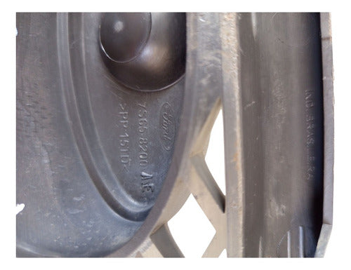 Grade Dianteira Para-choque Superior Ford Fiesta 2003 A 2012