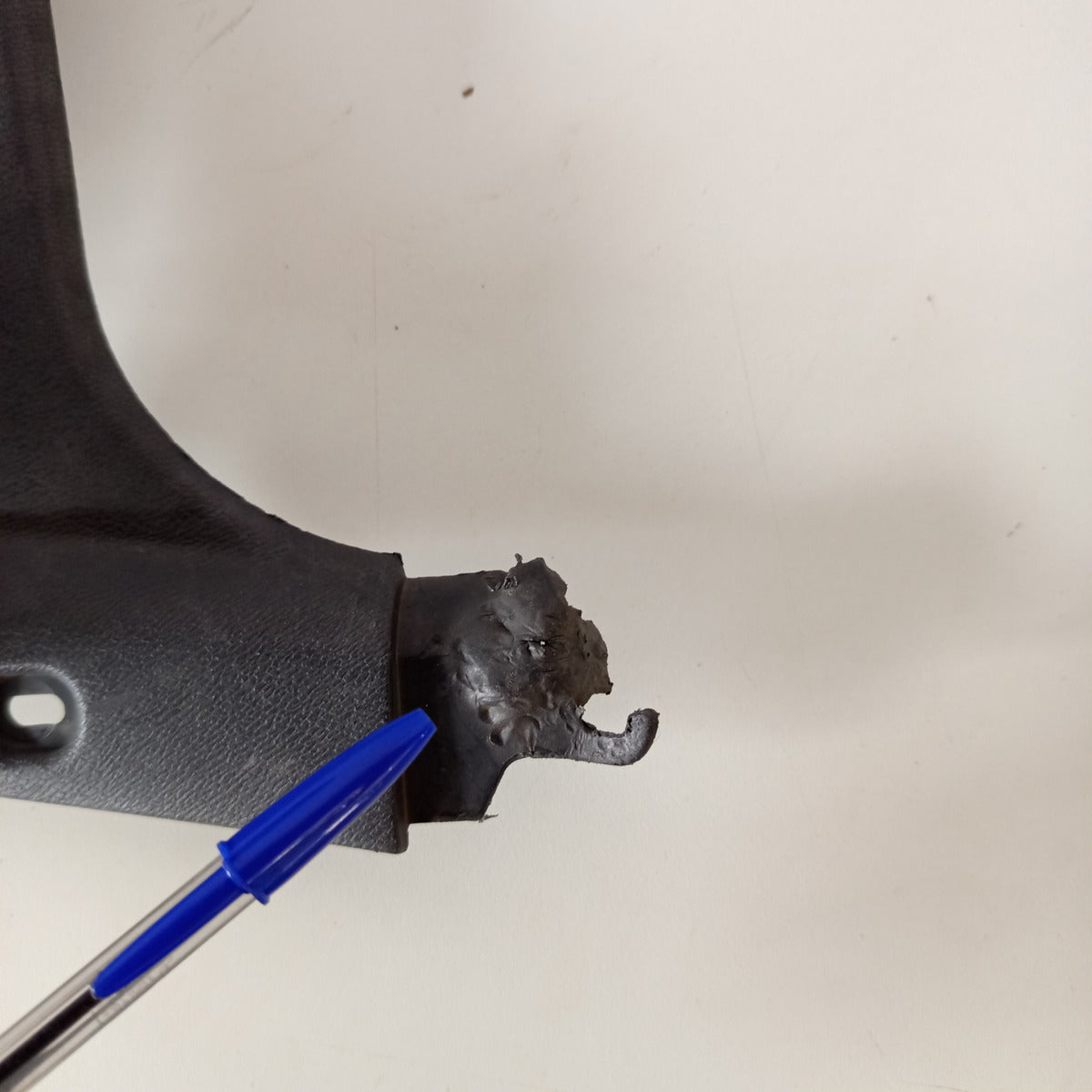 Forro De Porta Traseiro Esquerdo Fiat Strada 2014 A 2016