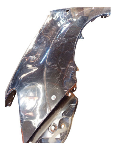 Paralama Dianteiro Esquerdo Toyota Hilux 2005/2011