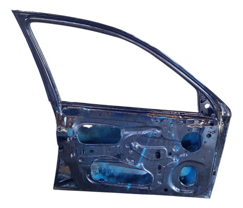 Porta Dianteira Esquerda Gm Corsa 1997/2002 - Dianteira - Esquerda