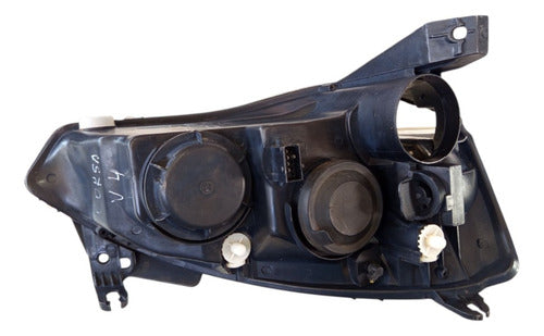 Farol Dianteiro Esquerdo - Corsa 2008 A 2012 Esquerdo/motorista