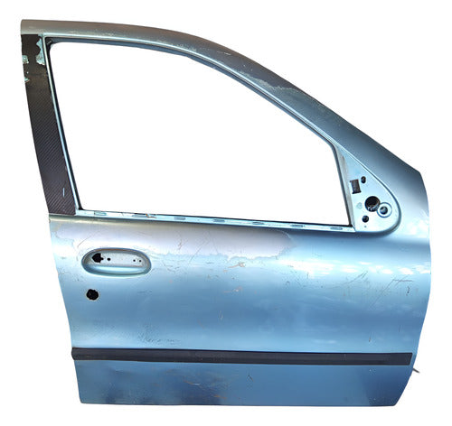 Porta Dianteira Direita Palio 97/2001 - Dianteira - Direito