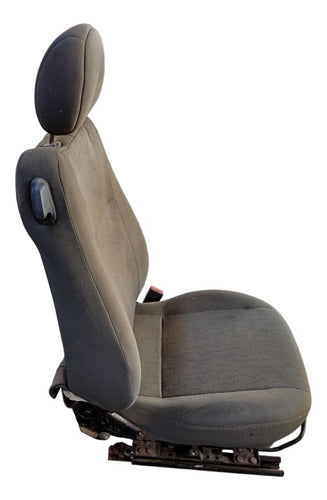 Banco Dianteiro Direito Chevrolet Montana