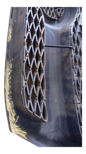 Grade Dianteira Toyota Hilux 2005/2008. Preta Friso Cromado - Cromado