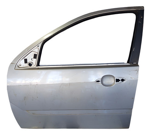 Porta Dianteira Esquerda Focus 2005 - Dianteira - Esquerdo
