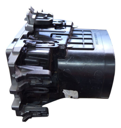 Difusor Lateral Direito Painel Corolla Altis 2014