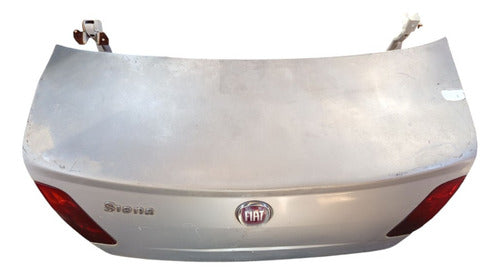 Tampa Traseira Fiat Siena2004/2010