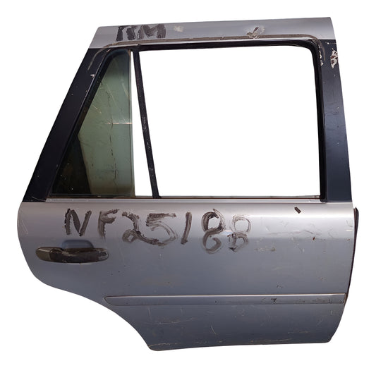 Porta Traseira Direita Volkswagen Gol Parati G2 G3 95/05 Traseira Direito