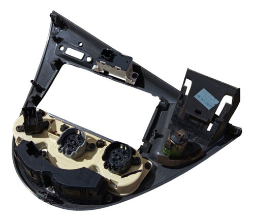 Moldura Central Comando Ar Ford Focus 2001/2008