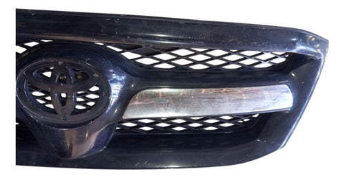 Grade Dianteira Toyota Hilux 2005/2008. Preta Friso Cromado - Cromado