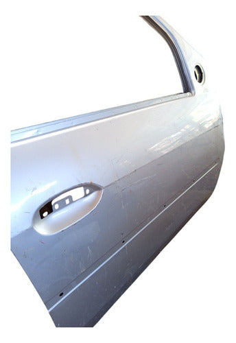 Porta Dianteira Direita Renault Logan 2008/2013 - Dianteira - Direito