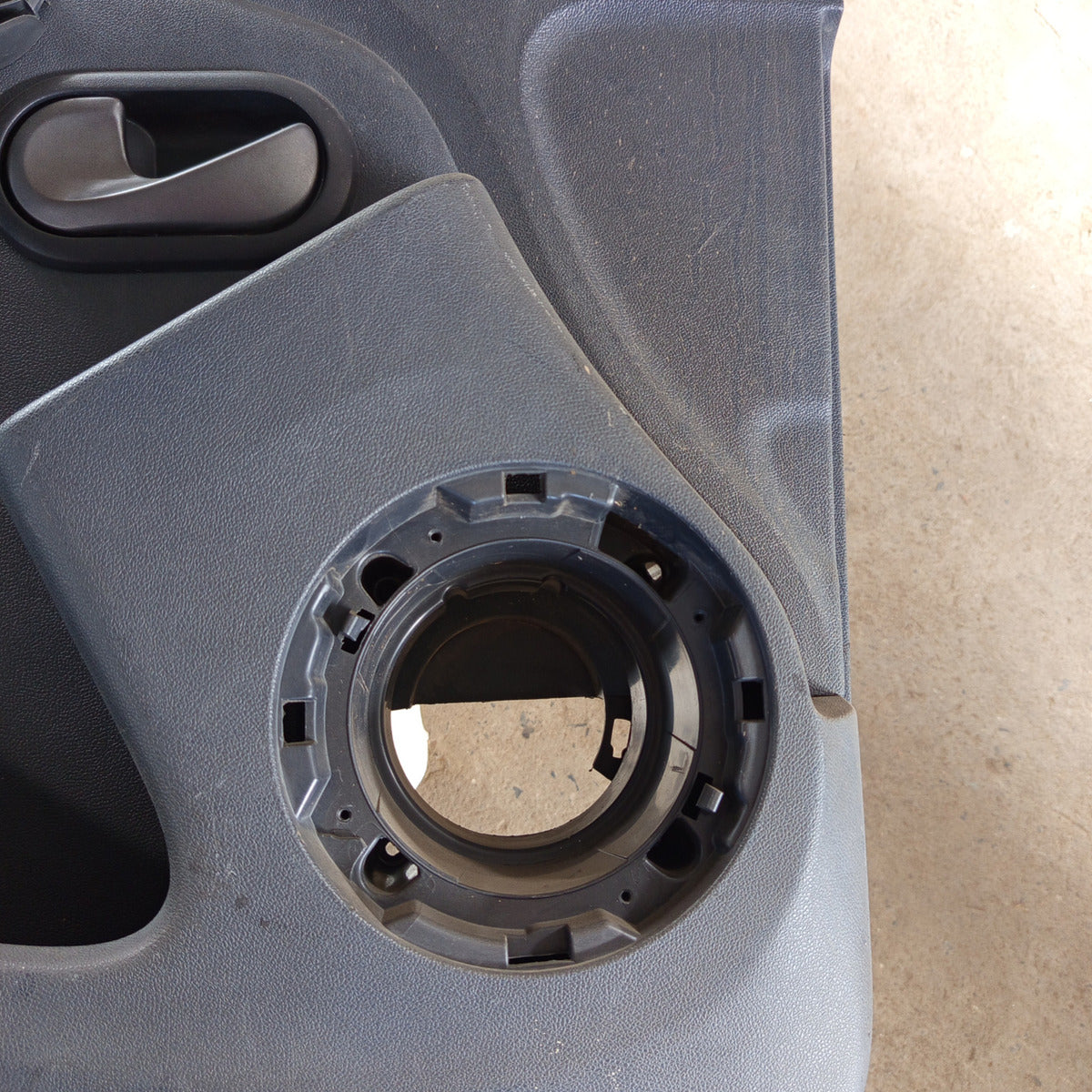 Forro Porta Dianteira Esquerda Renault Sandero 2009 2012 Cinza-escuro