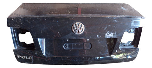 Tampa Traseira Polo Sedan 2003/2006