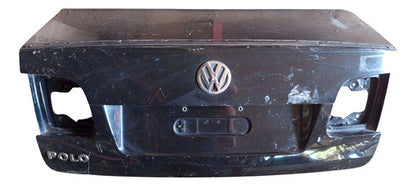 Tampa Traseira Polo Sedan 2003/2006