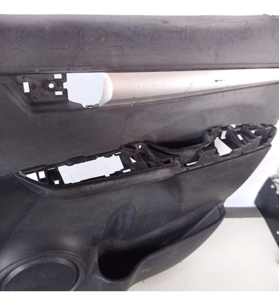 Forro Porta Traseira Direita Toyota Hilux 2017 A 2022