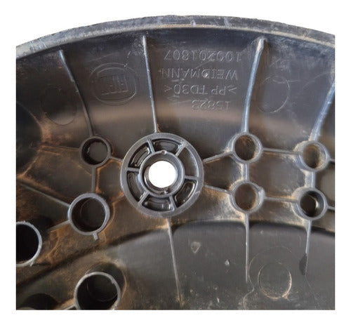 Moldura Ponta Direita Caçamba Fiat Strada 2014 A 2020