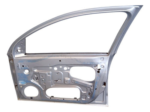 Porta Dianteira Direita Chevrolet Corsa 2008 - Dianteira - Direito