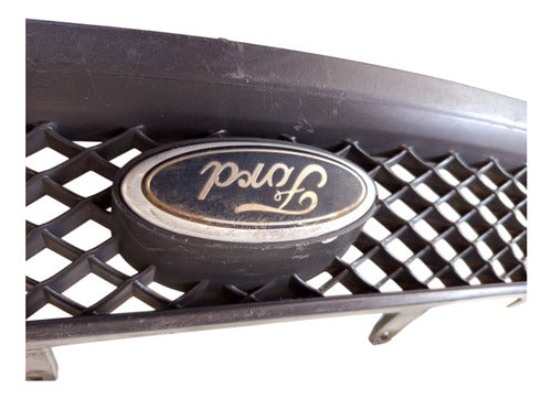 Grade Dianteira Para-choque Superior Ford Fiesta 2003 A 2012