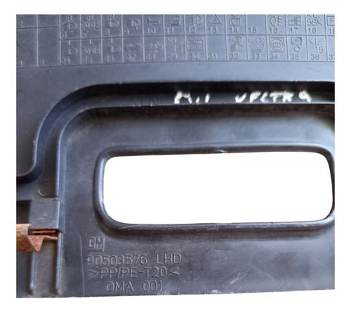 Tampa Caixa Fusíveis Painel Gm Vectra 1997/2005