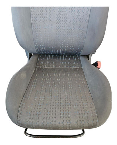 Banco Dianteiro Direito Chevrolet Corsa 2008