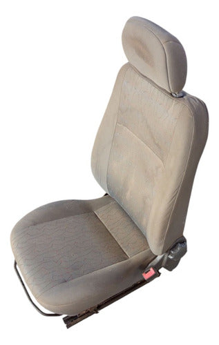 Banco Dianteiro Direito Chevrolet Montana