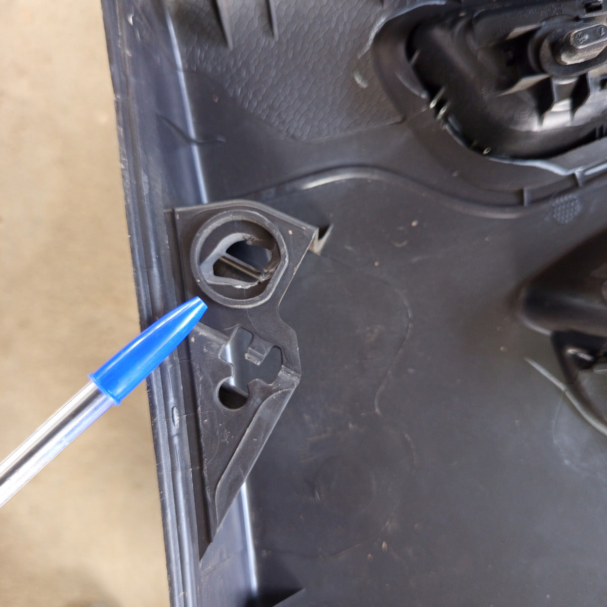 Forro Porta Traseira Esquerda Ford Ka 2015-2020 Cinza-escuro