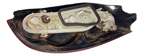 Lanterna Celta Traseira Lado Esquerdo Fumê 2007 2008 A 2016 Esquerdo/motorista